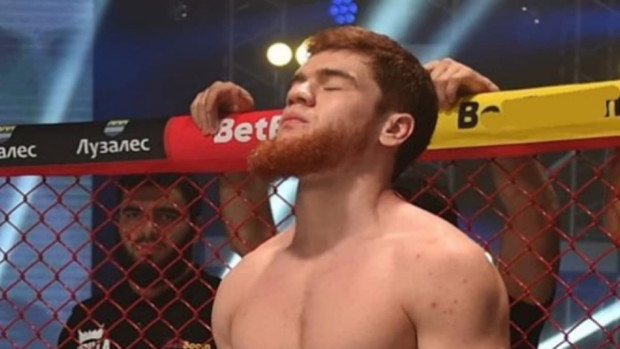 Photo of UFC Bound 17-0 Fighter Kicks Opponent In Frustration After Tapping Out In BJJ Match