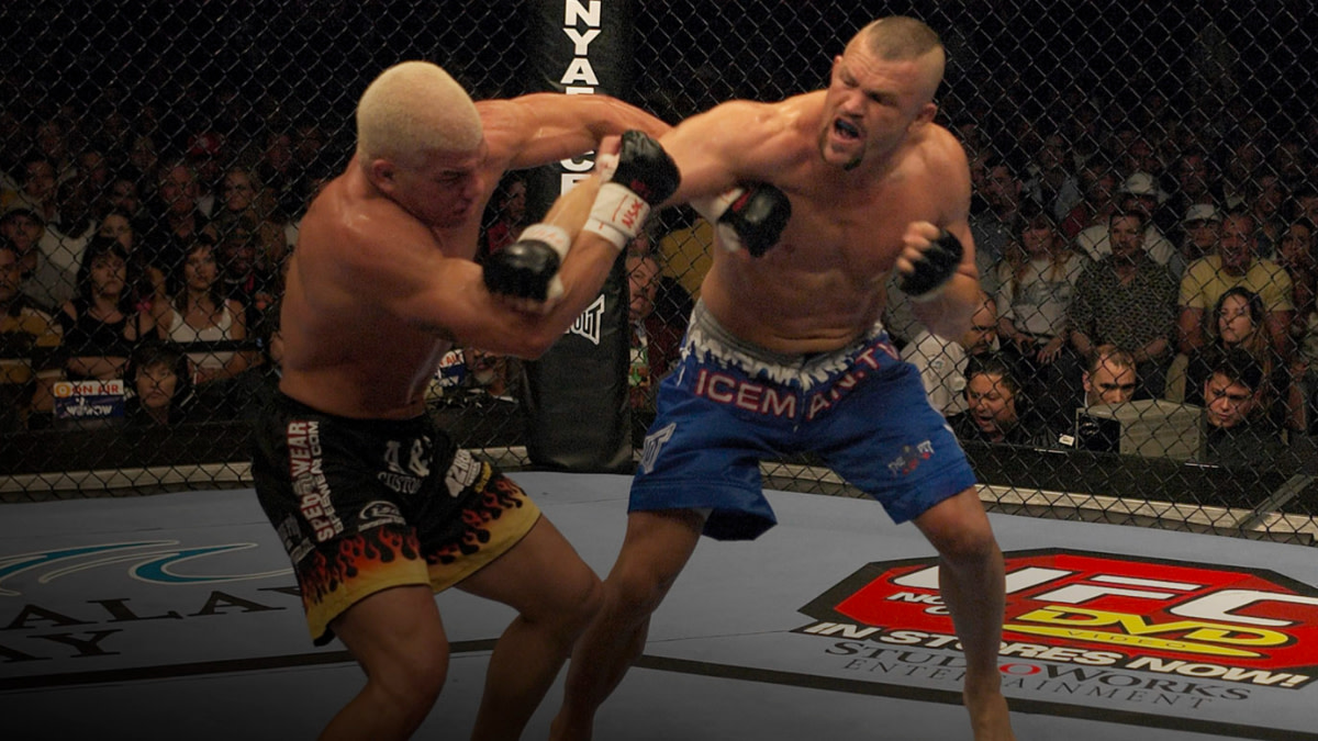 Claire kind pludselig Watch: Chuck Liddell's Greatest Hits From Legendary UFC Career - MMA News |  UFC News, Results & Interviews