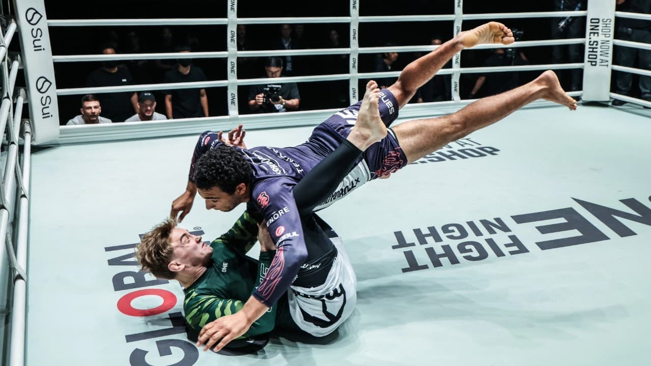 SPEAR 🤩 Tye Ruotolo vs. Paweł Jaworski | ONE Fight Night 41 Fight Highlight