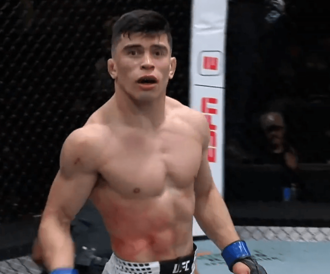 'Going To Be A Top Featherweight In 2026' - Fans & Fighters React As Kevin Vallejos Becomes First To Knock Out Giga Chikadze At UFC Vegas 112