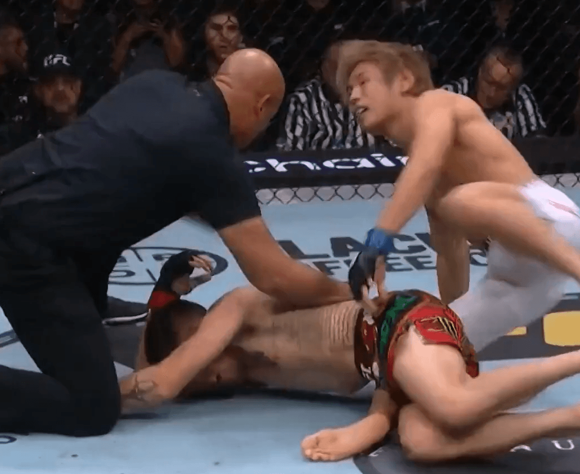 'Dreadful' - Fight Fans Slam Referee Mark Smith Following Tatsuro Taira TKO Win Over Brandon Moreno At UFC 323