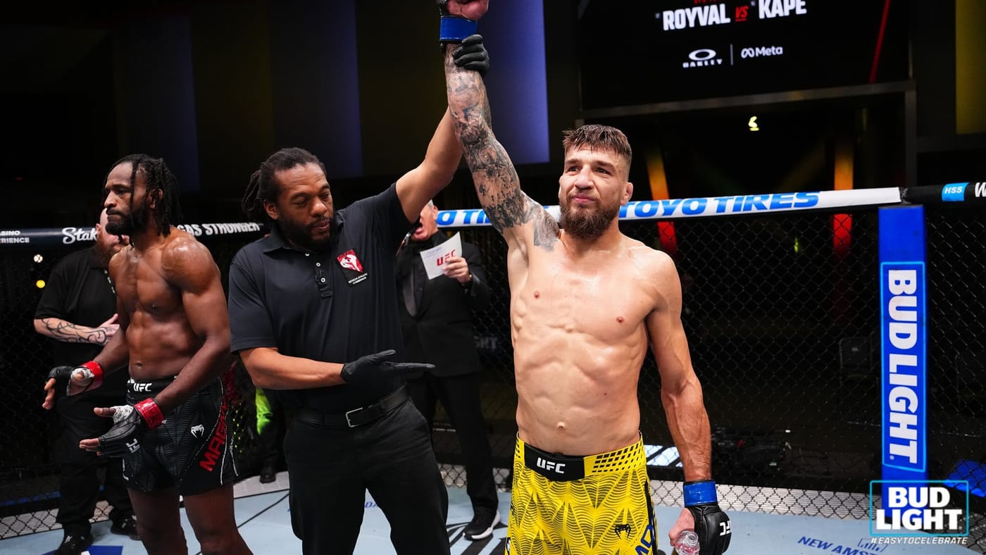 'Going To Be A Serious Player' - Fans React To Former Bellator Champ Yaroslav Amosov Submitting Neil Magny In UFC Debut At UFC Vegas 112