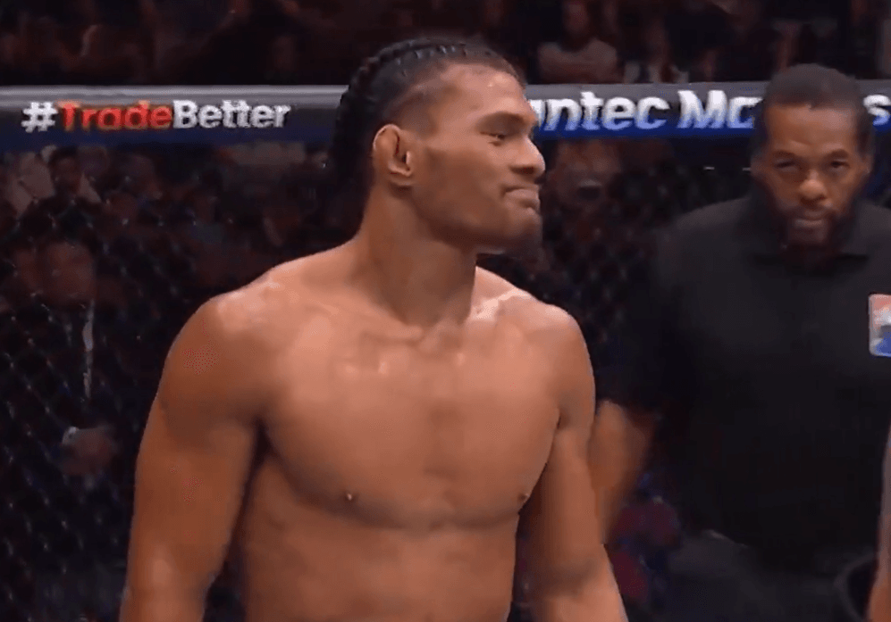 VIDEO: Billy Elekana Survives Junior Tafa's Power, Submits Him At UFC 325