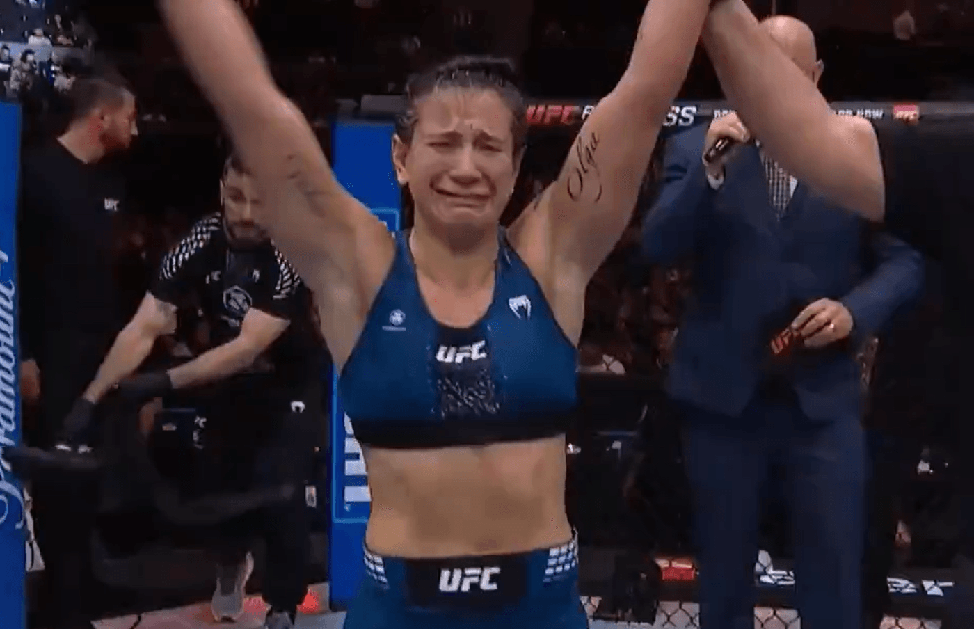 "Building Lore for Bantamweight" - Ailin Perez Extends Win Streak