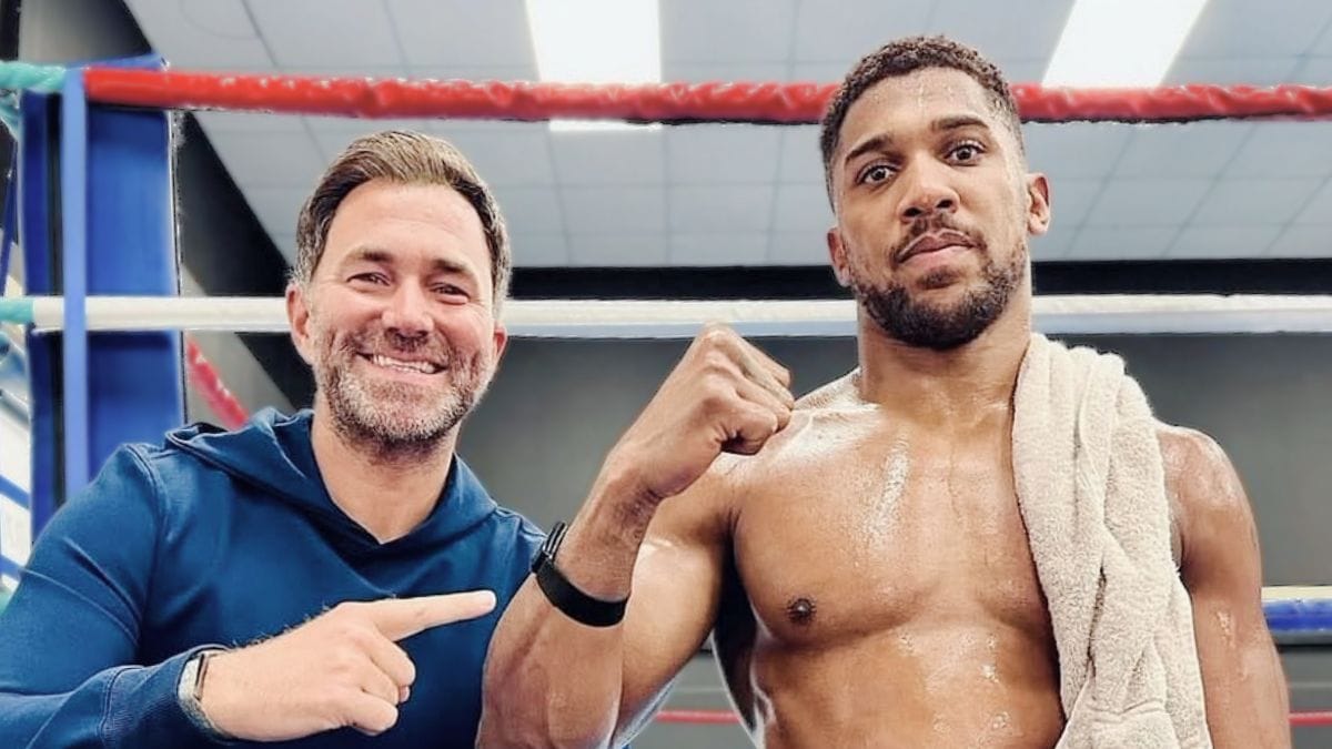 Anthony Joshua and Eddie Hearn in the Gym