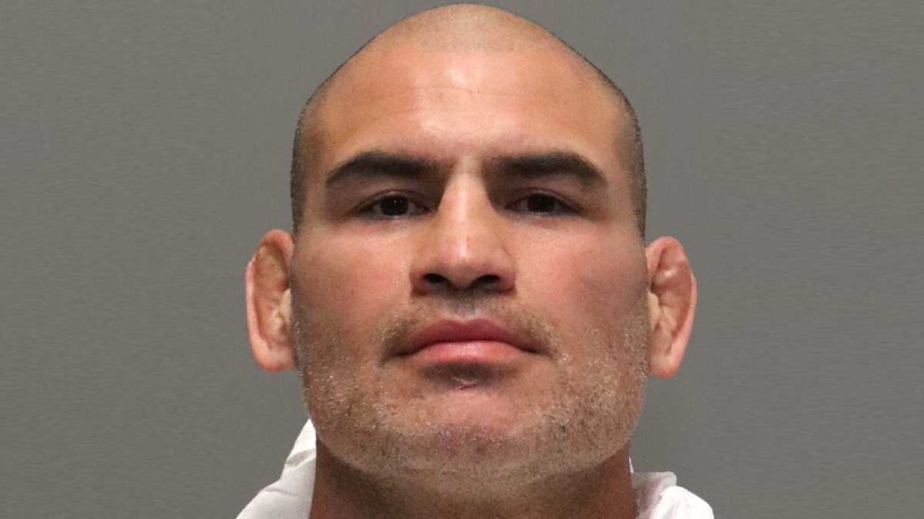 cain velasquez mugshot