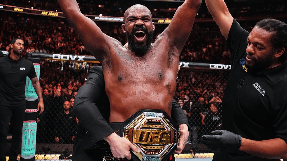 Over 76,000 Fans Sign Petition For UFC To Strip Jon Jones of Heavyweight Title